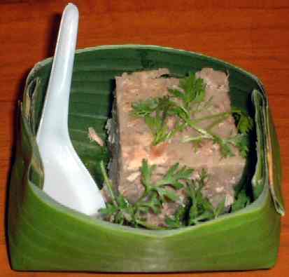チェンマイ タイランド の料理 豚肉の煮凝り